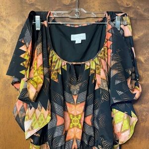 Jessica Simpson scoop neck slit sleeve w/bead